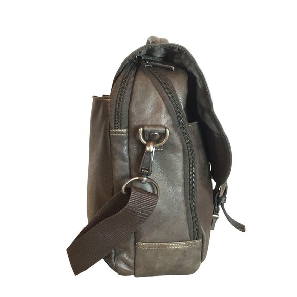 KENNETH COLE  Messanger PC Bag Brown Leather Magnetic Close 16 X 12 - Picture 7 of 10